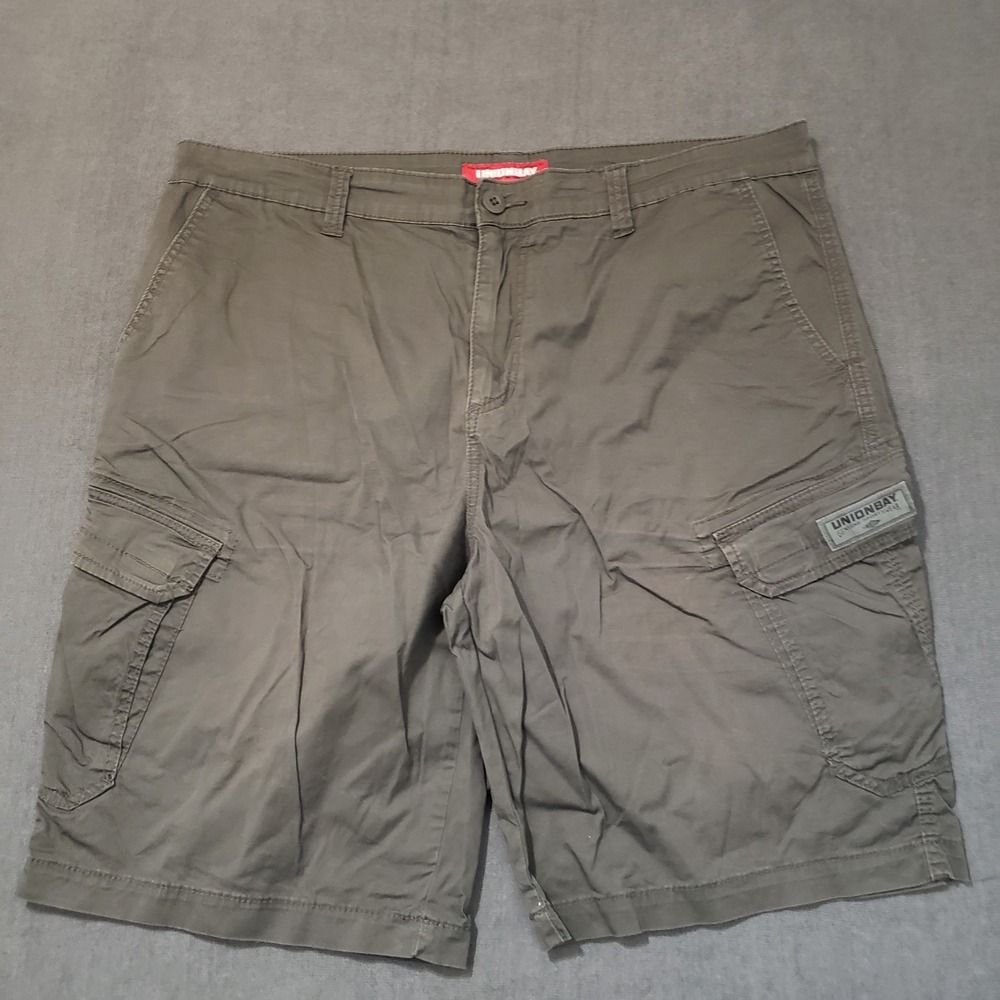Unionbay Cargo Shorts Mens 40 Green Cotton Spandex Casual Outdoor Pocketed